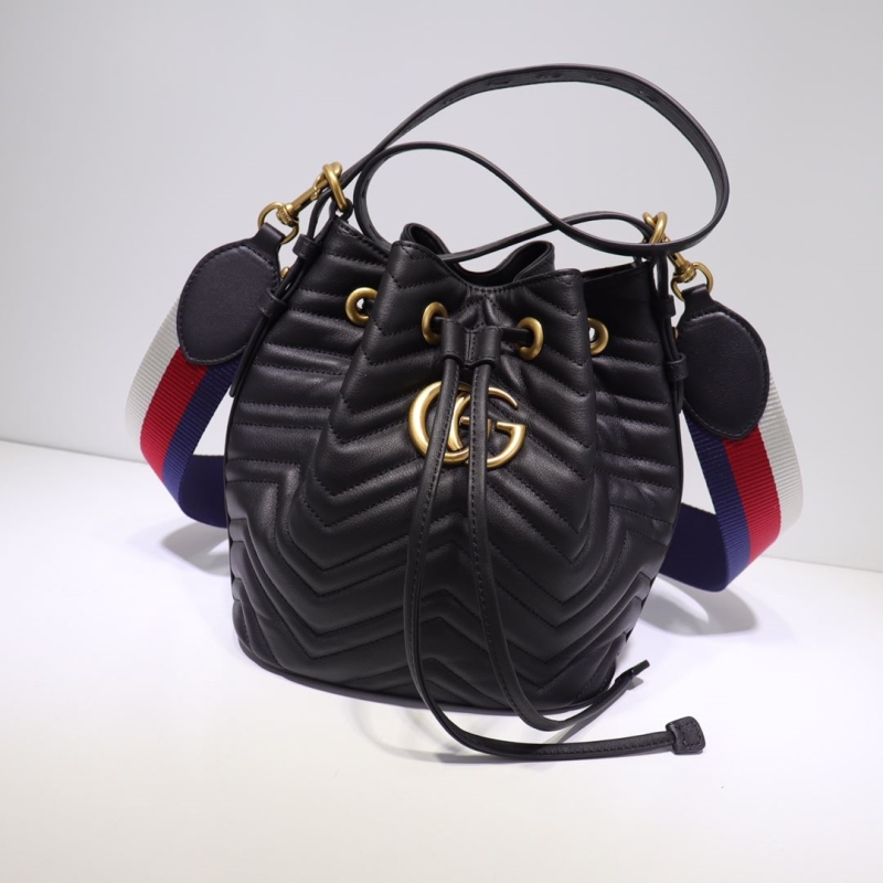 G*u*i bucket bags